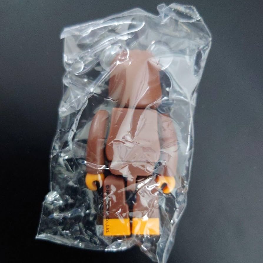 ベアブリック シリーズ 45 シークレット エイプ Amazon.co.jp: Bearbrick Series 45 Secret Ape : Toys & Games